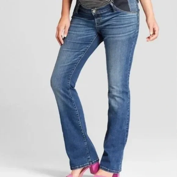 Ingrid & Isabel Flare Blue Jeans Maternity Boot Cut With Expandable Waist Size 4 - Picture 1 of 9